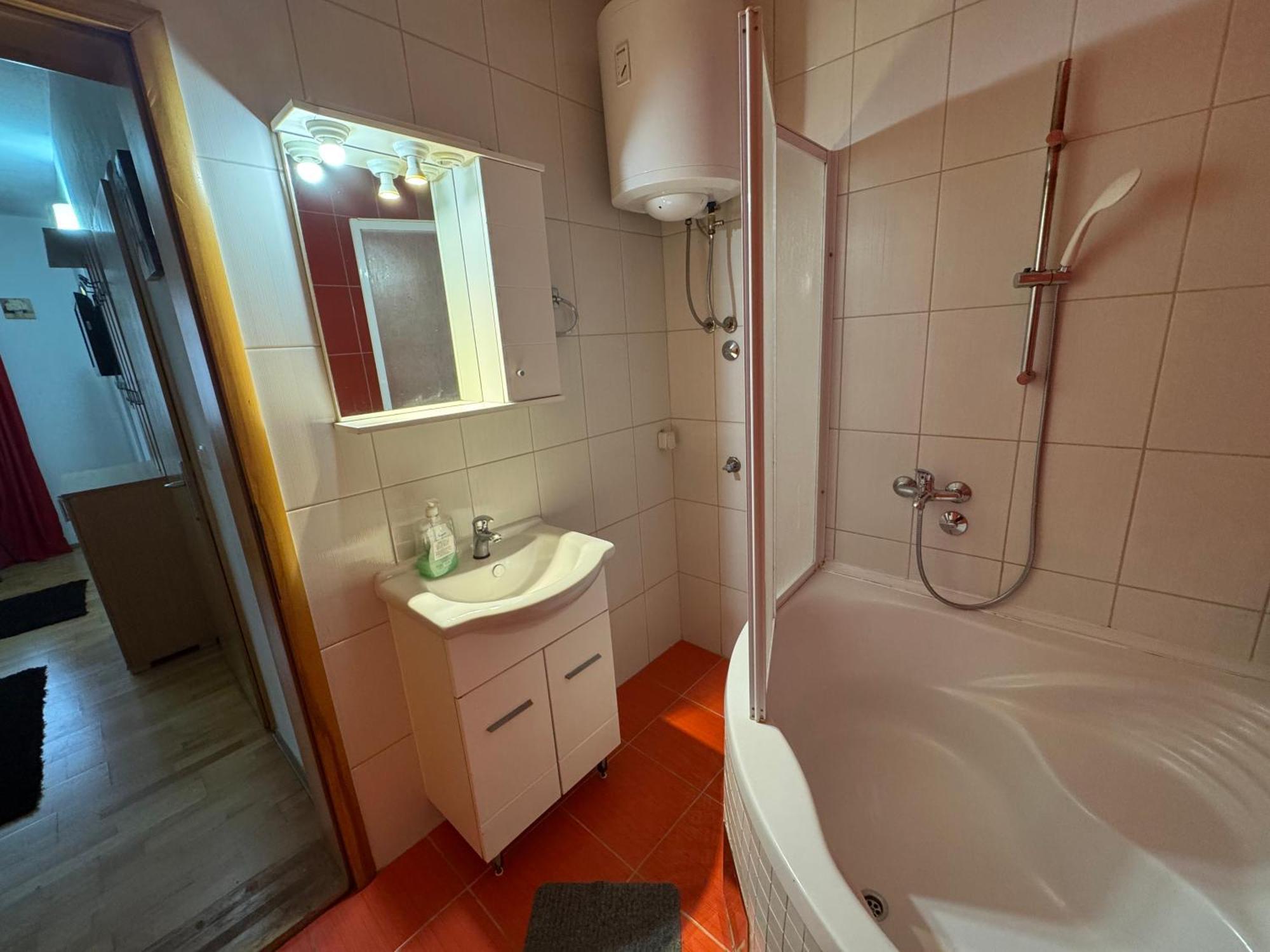 Villa Anja Apartments Мостар Екстер'єр фото