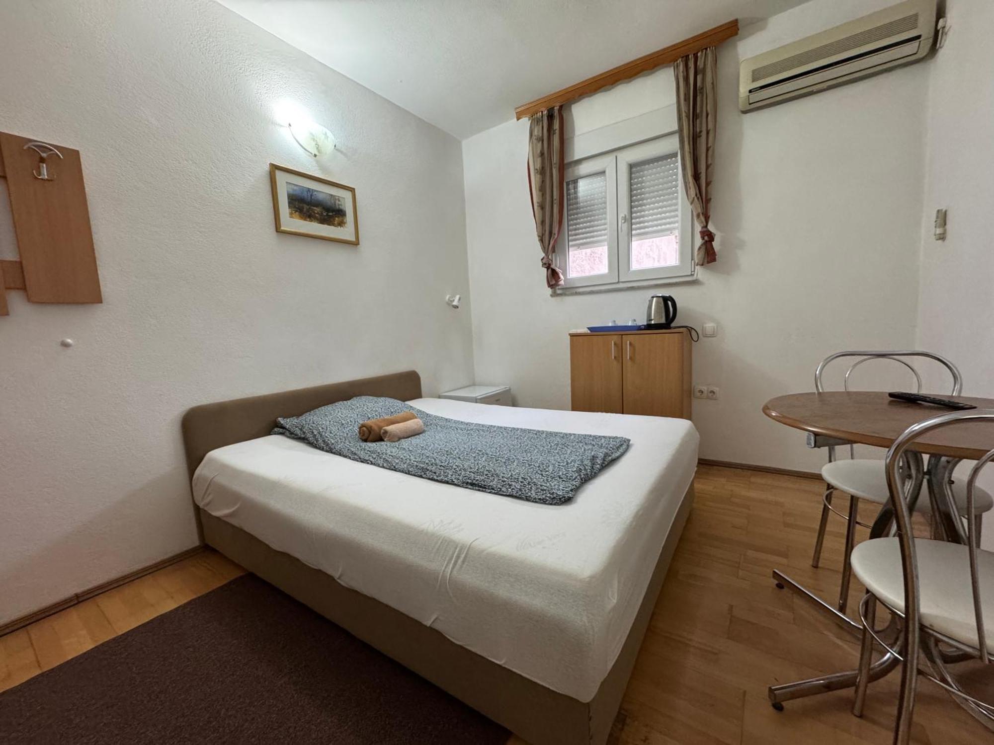 Villa Anja Apartments Мостар Екстер'єр фото
