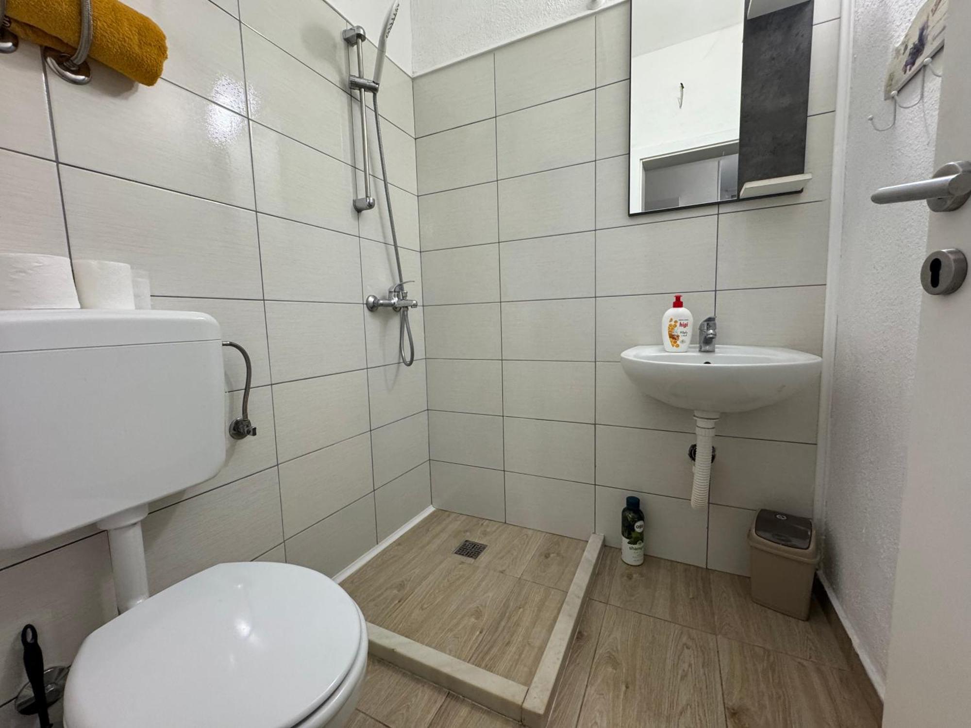 Villa Anja Apartments Мостар Екстер'єр фото