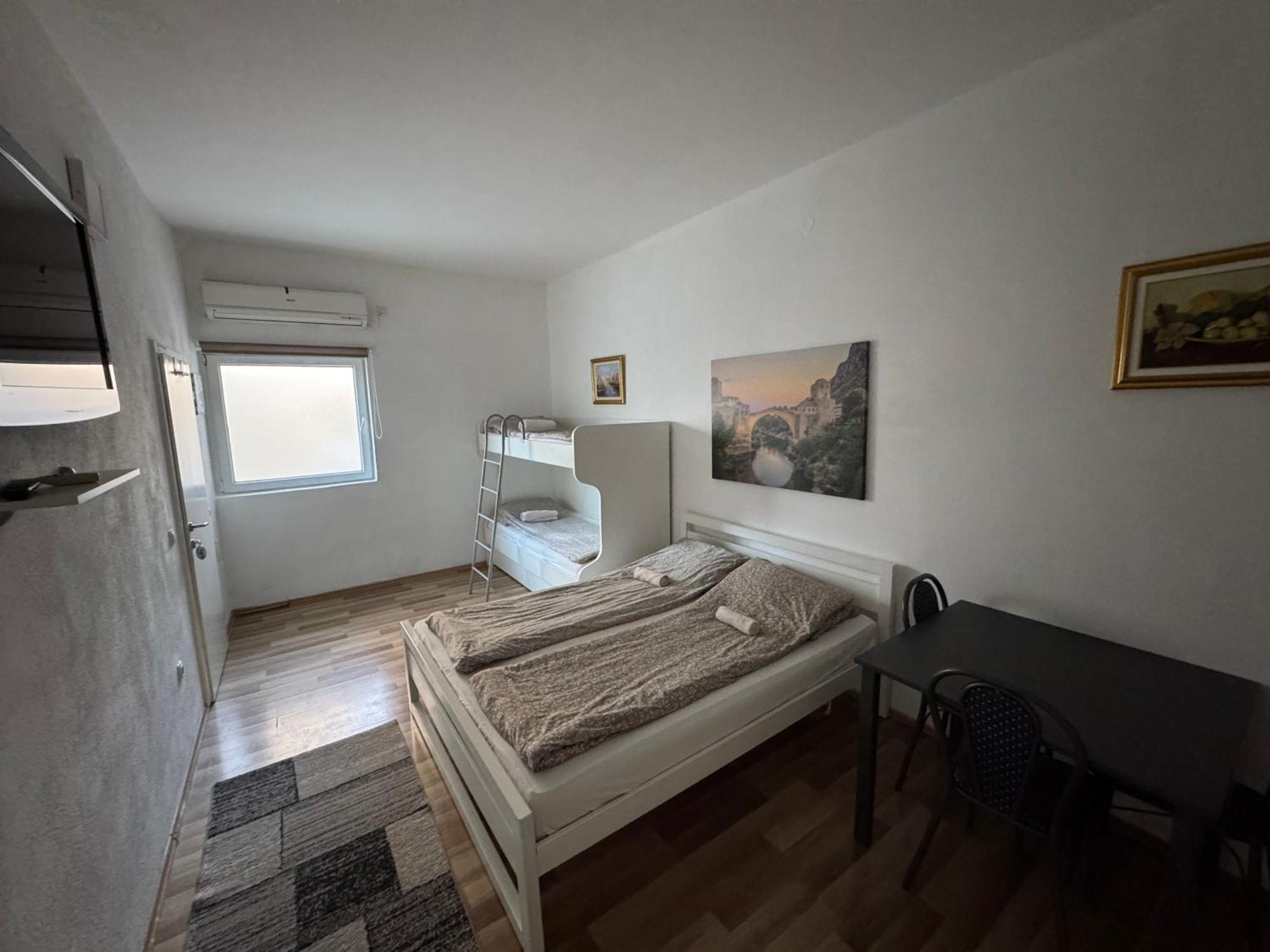 Villa Anja Apartments Мостар Екстер'єр фото